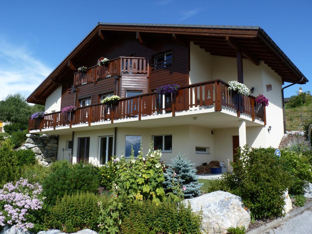 Chalet Des Alpes - Sunset View - Crans-Montana Buitenkant foto