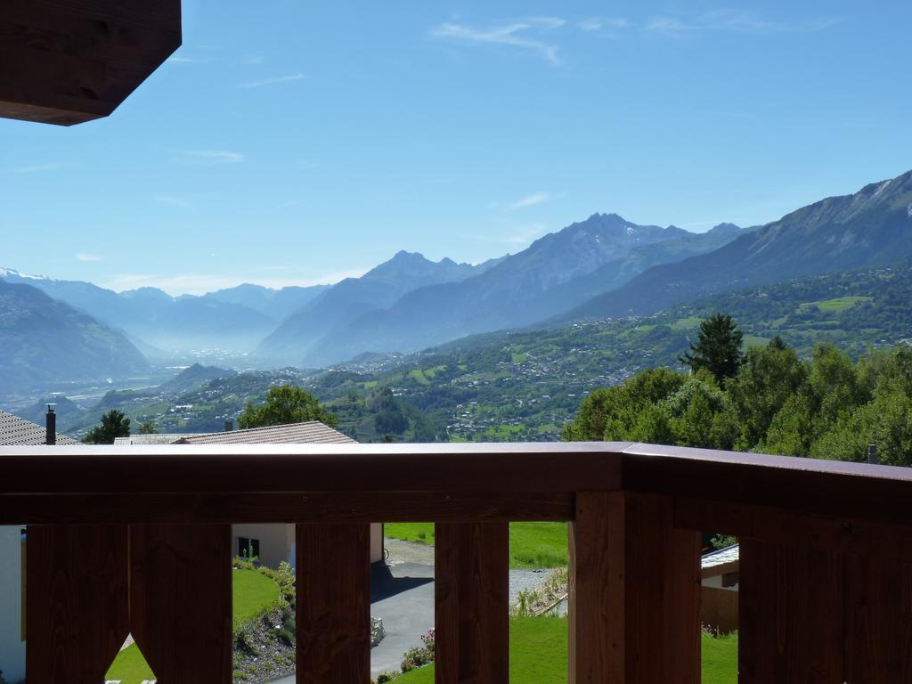 Chalet Des Alpes - Sunset View - Crans-Montana Buitenkant foto